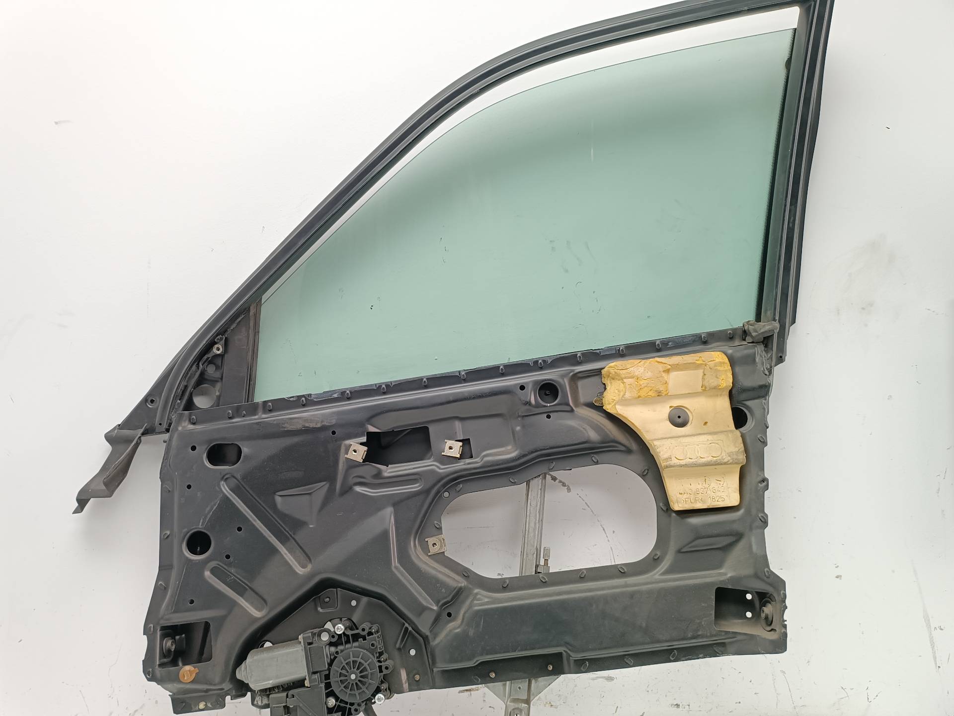 TOYOTA A6 C4/4A (1994-1997) Lève-vitre de porte avant droite 4A0837842,4A037398 18875070