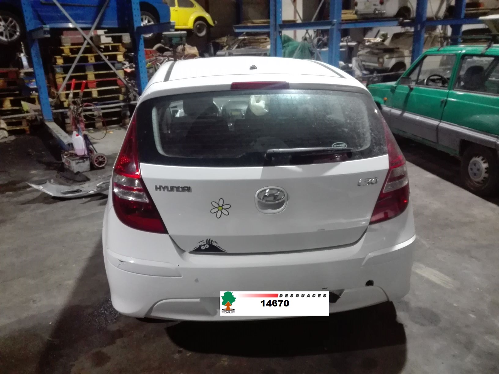 HYUNDAI i30 FD (1 generation) (2007-2012) Alte piese ale carcasei 873702R000 18992972