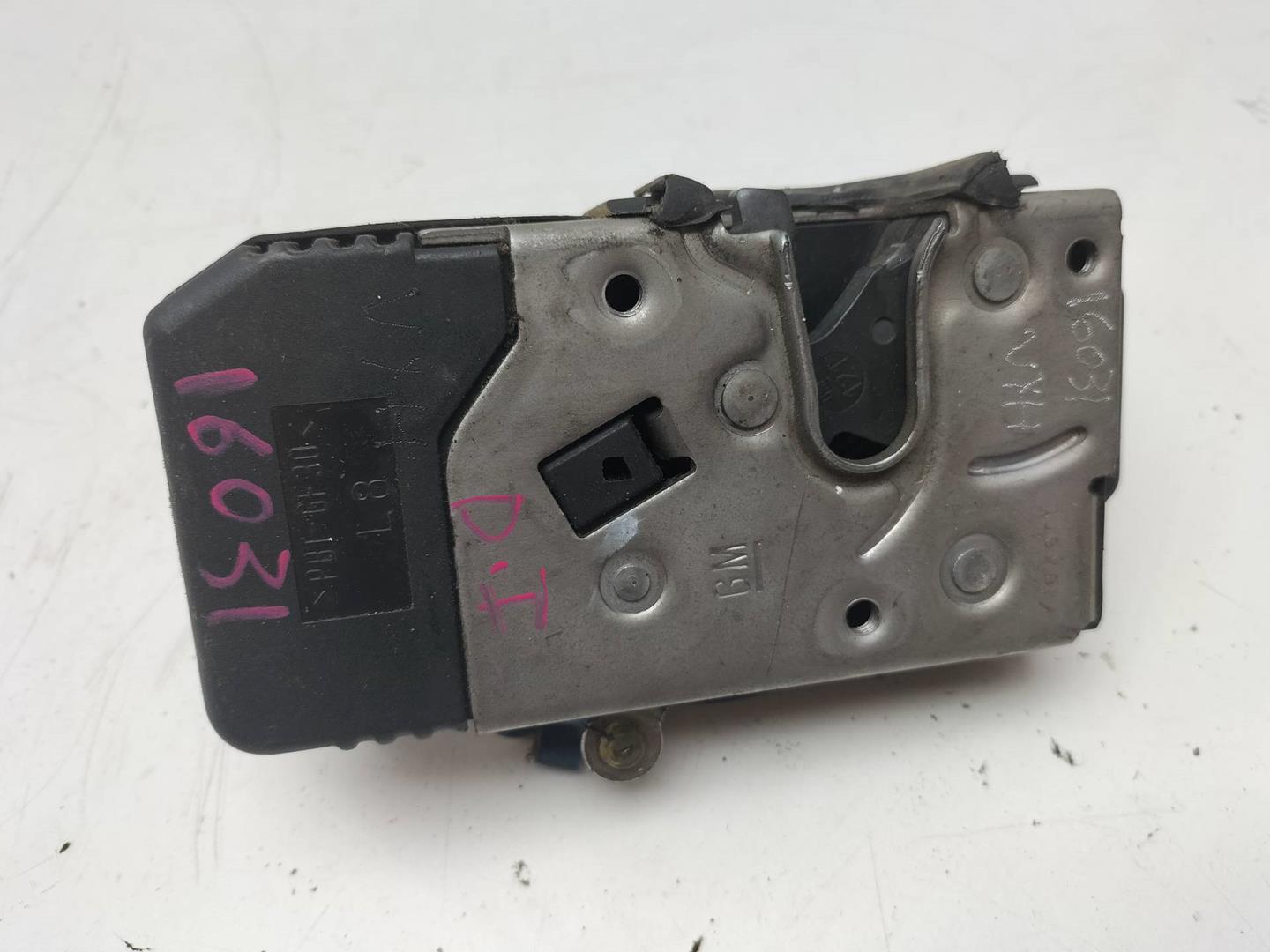 RENAULT Trafic 2 generation (2001-2015) Front Left Door Lock 8200008246, 91166237, 8PINES 20543879