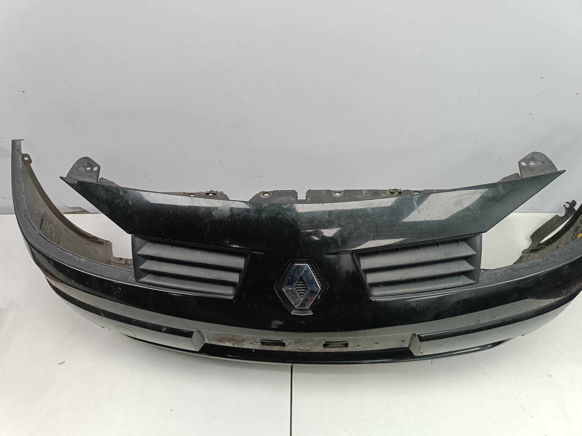 VAUXHALL Megane 2 generation (2002-2012) Бампер передний 8200113652, 8200113652 24582510