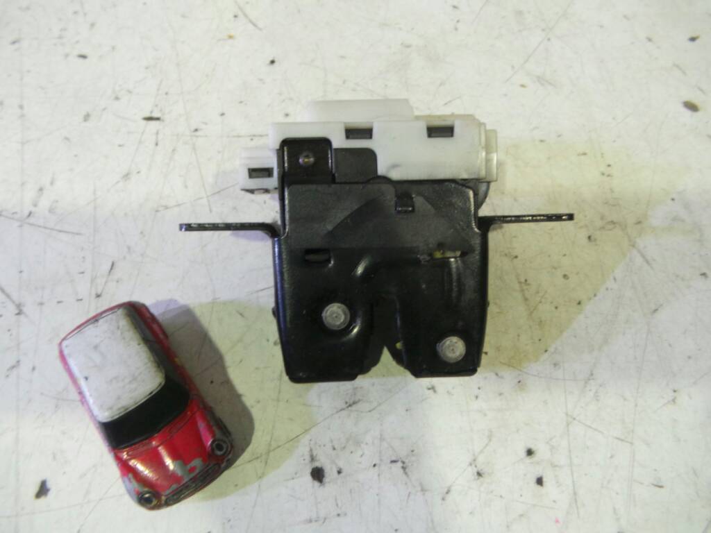 DODGE Scenic 2 generation (2003-2010) Tailgate Boot Lock 8200076240E 19008206