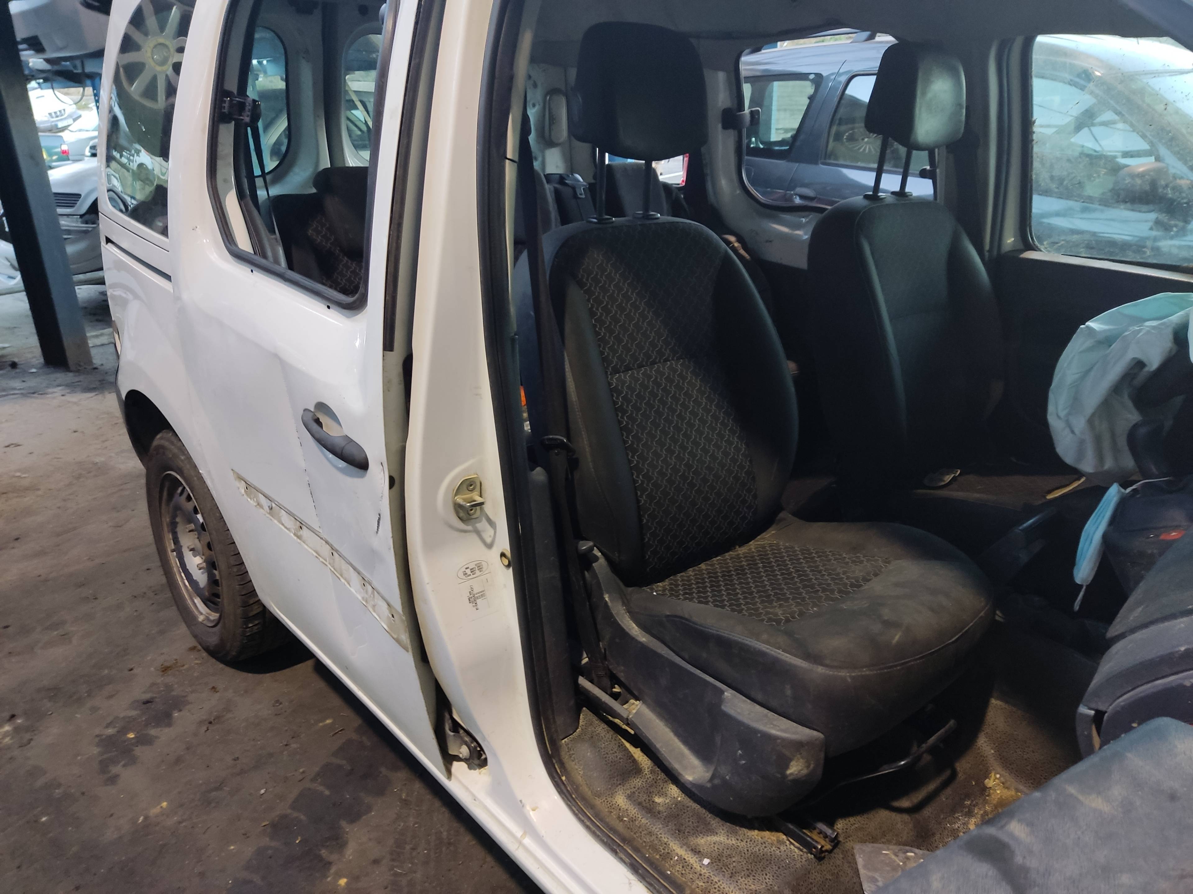 CHEVROLET Kangoo 2 generation (2007-2021) Реле 9640469680A 19163242