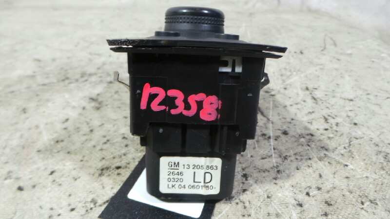 OPEL Zafira B (2005-2010) Headlight Switch Control Unit 13205863 18882468