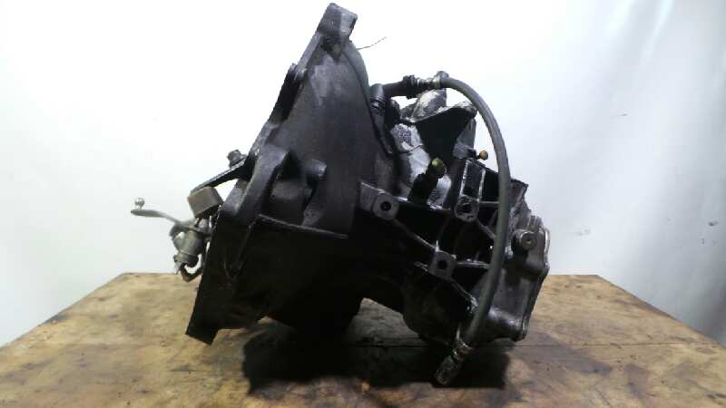 OPEL Corsa C (2000-2006) Коробка передач F17W355 18825008