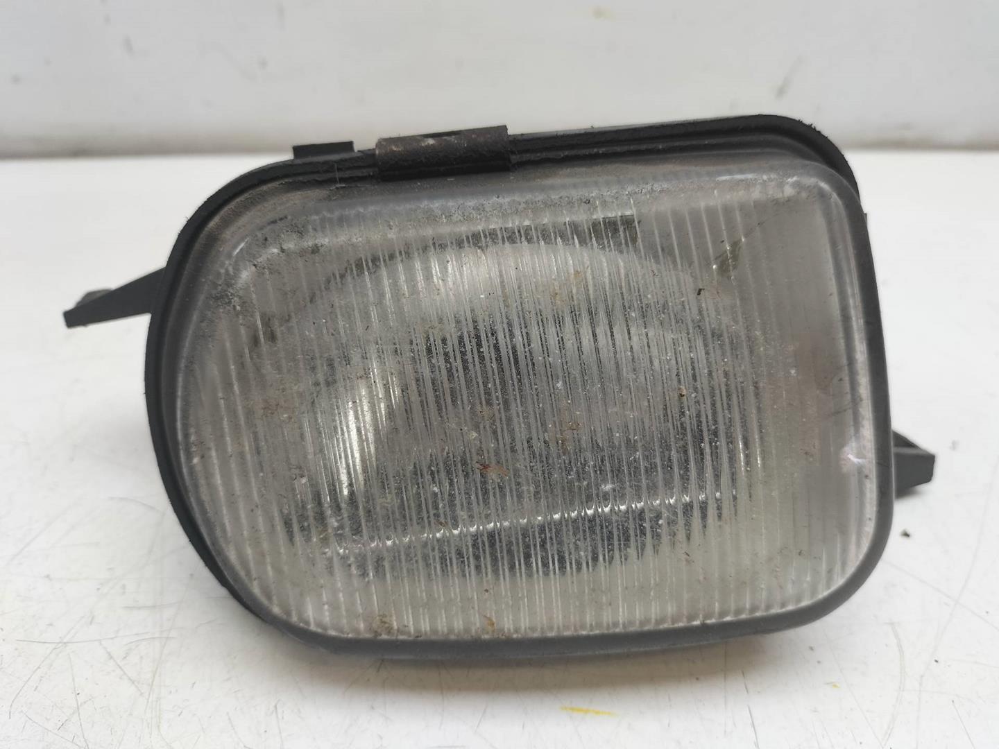 MERCEDES-BENZ C-Class W203/S203/CL203 (2000-2008) Front Left Fog Light HELLA 19218338