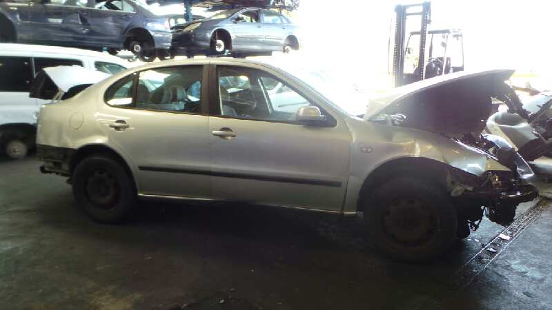 SUBARU Toledo 2 generation (1999-2006) Превключвател на лоста на чистачките 4B0953503E, 4B0953503E 18896747