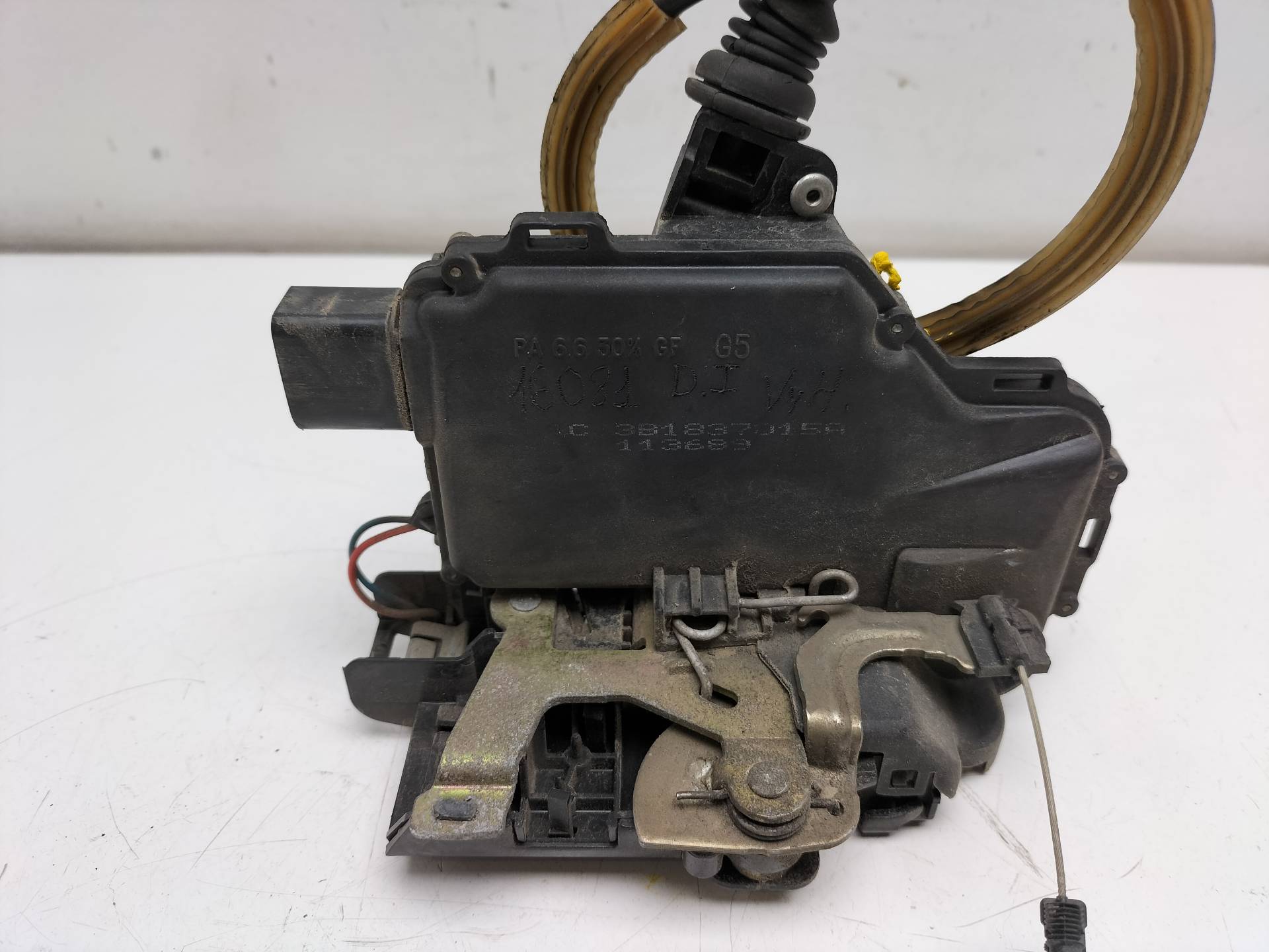 NISSAN Toledo 2 generation (1999-2006) Front Left Door Lock 3B1837015A 19211510