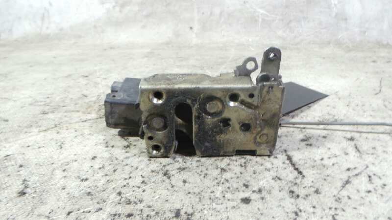 AUDI AX 1 generation (1986-1998) Front Left Door Lock ELÉCTRICO 18889209