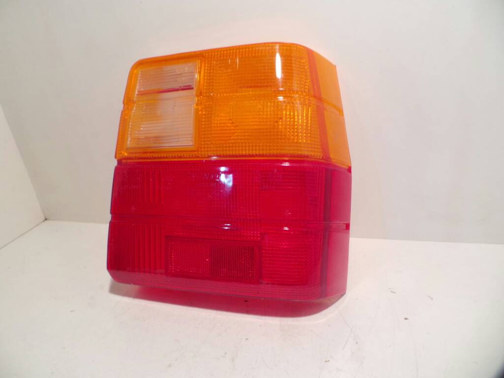 FIAT Uno 1 generation (1983-1995) Rear Right Taillight Lamp NUEVO 19143412