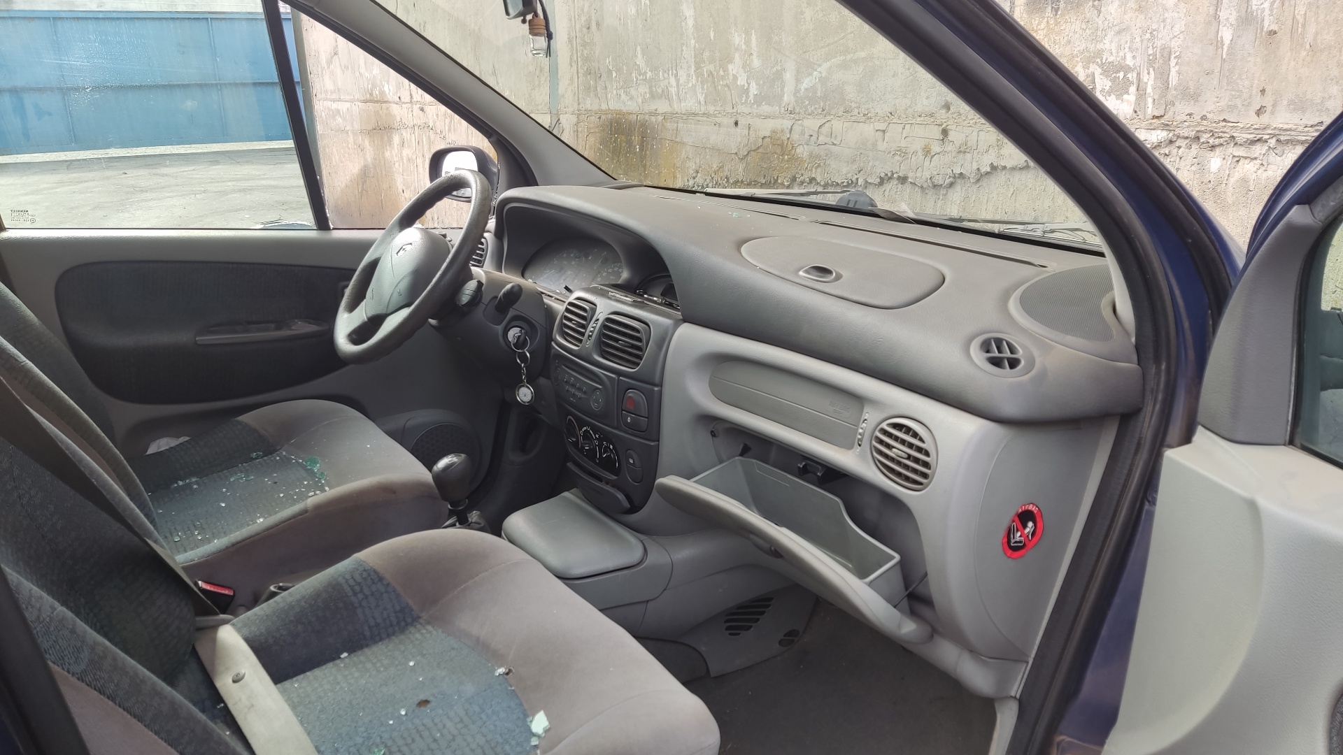 CITROËN Korando KJ (1999-2001) Генератор 8200054588,8200054588 23830477