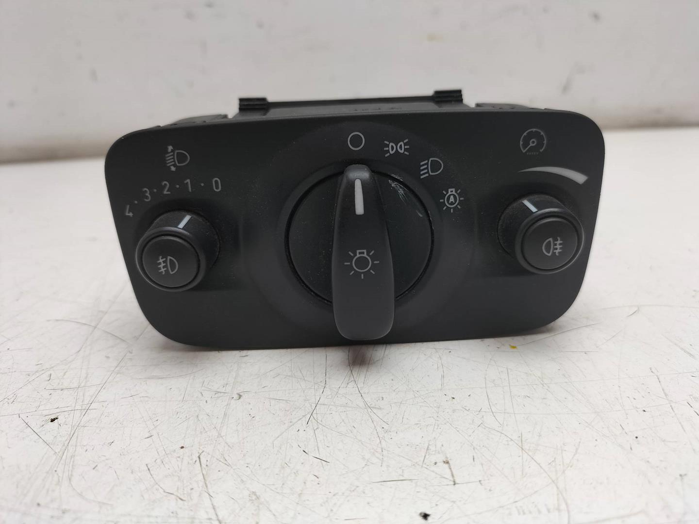 FORD S-Max 1 generation (2006-2015) Headlight Switch Control Unit 6G9T13A024CF 19221384