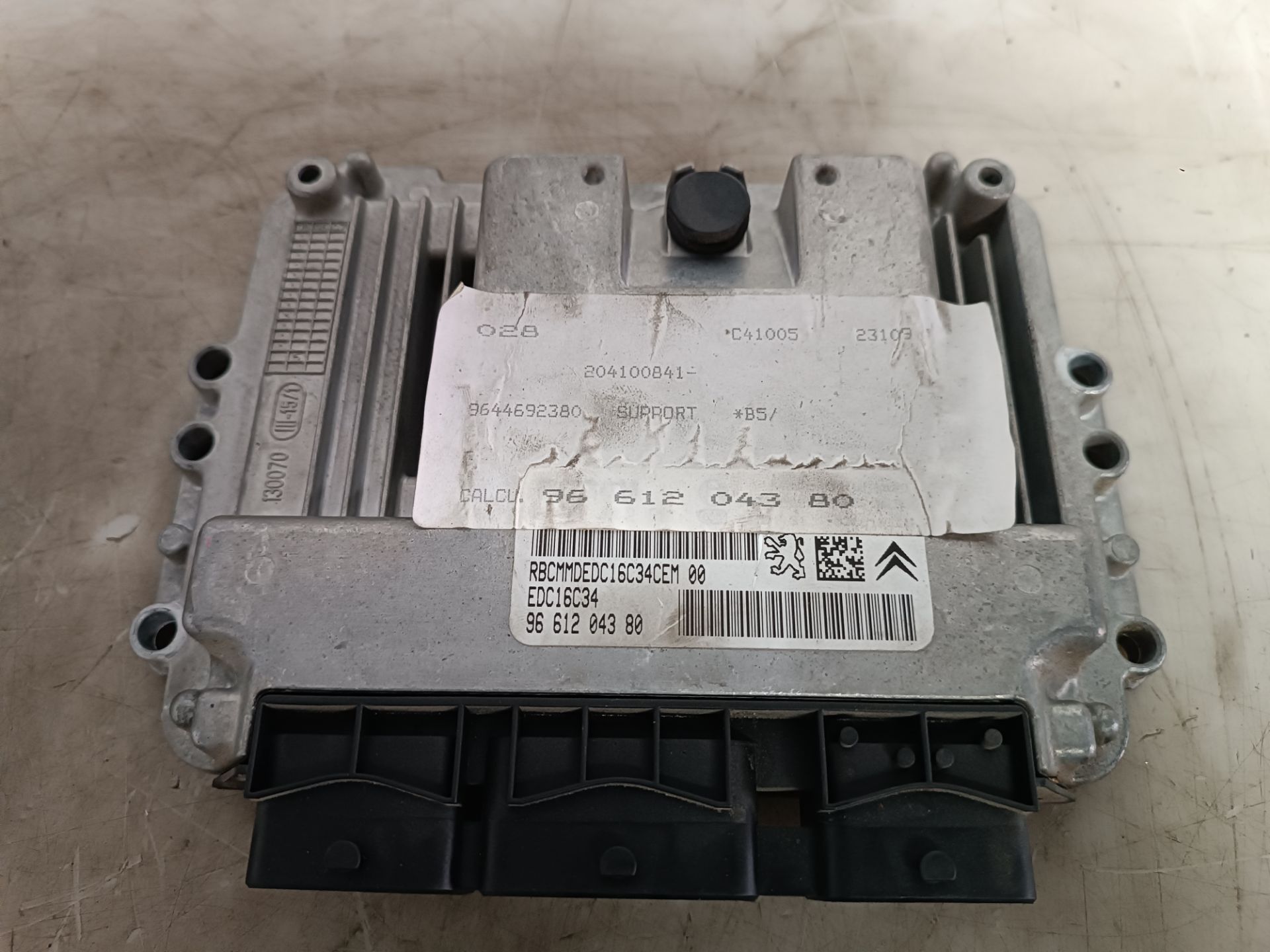 PEUGEOT 407 1 generation (2004-2010) Engine Control Unit ECU 9661204380 25915937