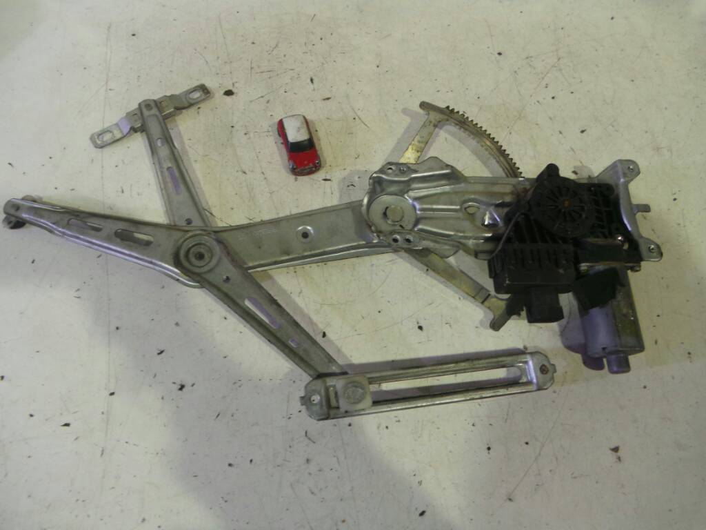 FIAT Corsa B (1993-2000) Front Left Door Window Regulator 90579355, 101249200, 6PINES 19004090