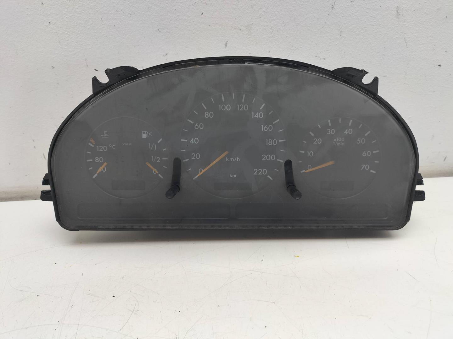 MERCEDES-BENZ M-Class W163 (1997-2005) Speedometer A1635402047, 3329130016, VDO 19226357