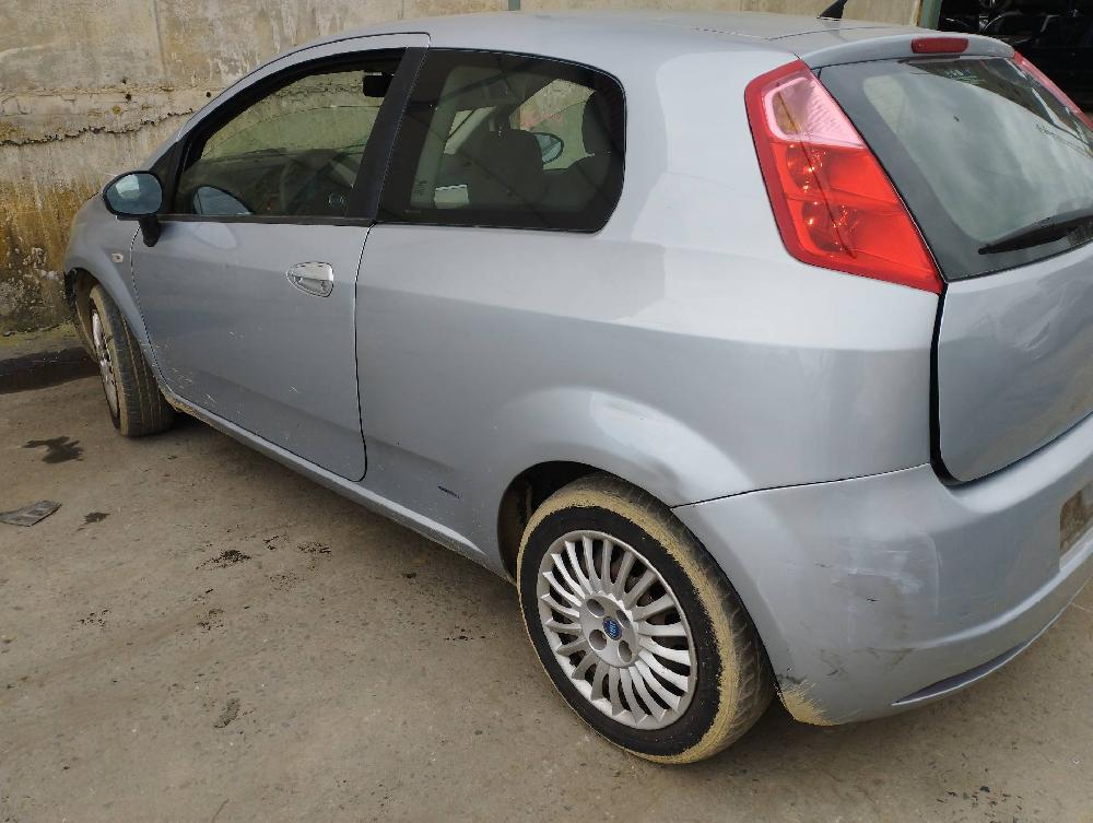 FIAT Grande Punto 1 generation (2006-2008) Датчик масового витоку повітря MAF 55183650 21407923