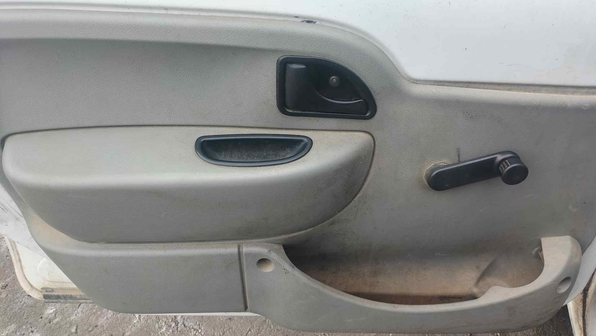 MERCEDES-BENZ Kangoo 1 generation (1998-2009) Rear Bumper 8200150631, 8200150631 24583715