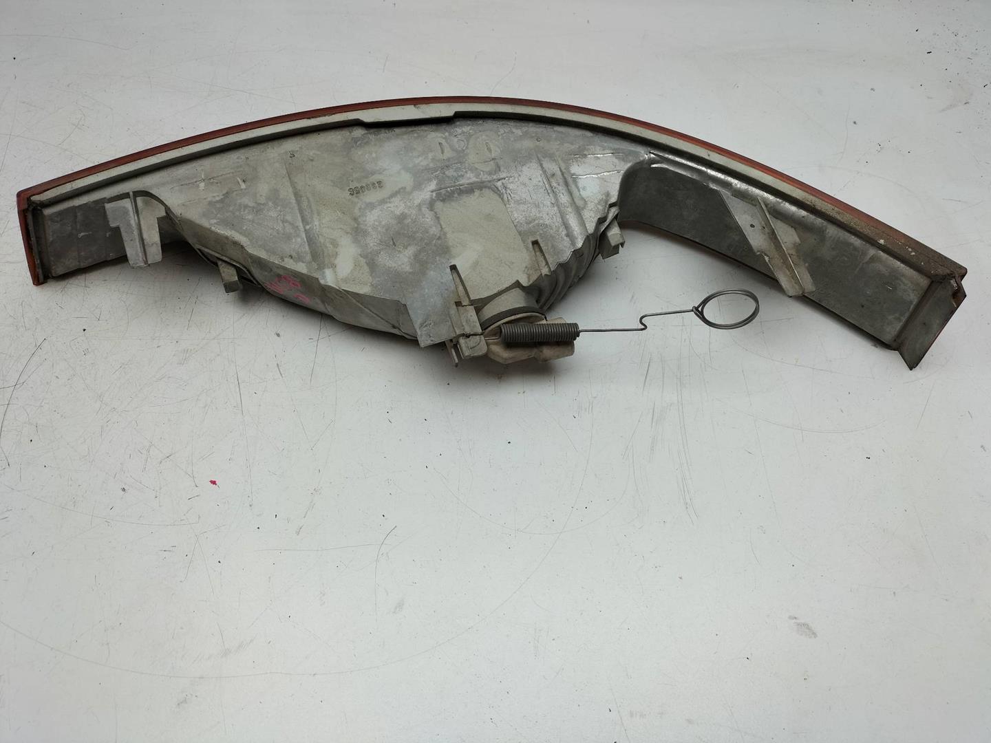 RENAULT Master 2 generation (1997-2010) Front Right Fender Turn Signal 8200163918, 8200163919, YORKA45411 24580809