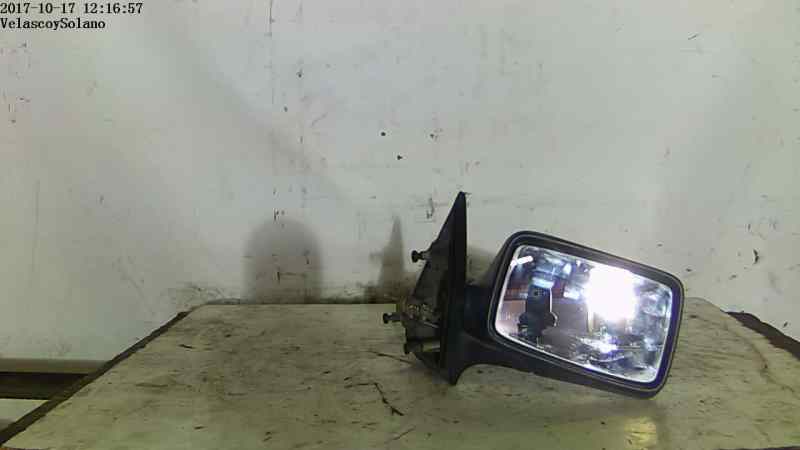 SEAT Cordoba 1 generation (1993-2003) Priekšējo labo durvju spogulis MANUAL 19051428