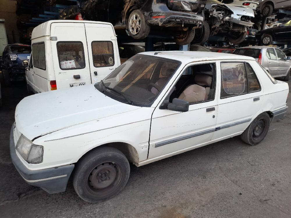 PEUGEOT 309 1 generation (1985-1993) Блок керування перемикачем фар 19020310