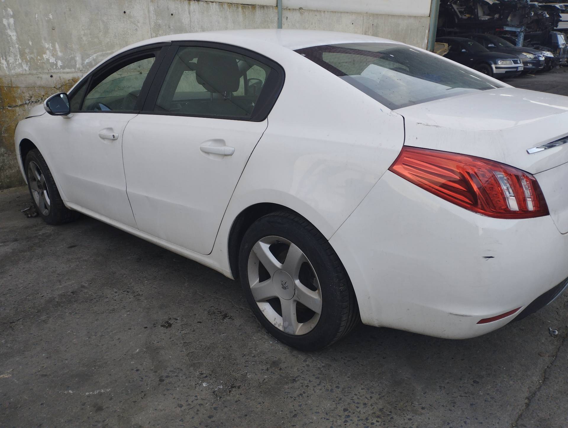 PEUGEOT 508 1 generation (2010-2020) Galinė dešinė vidinė atidarymo rankelėlė 9660525380,9685950277 19212878