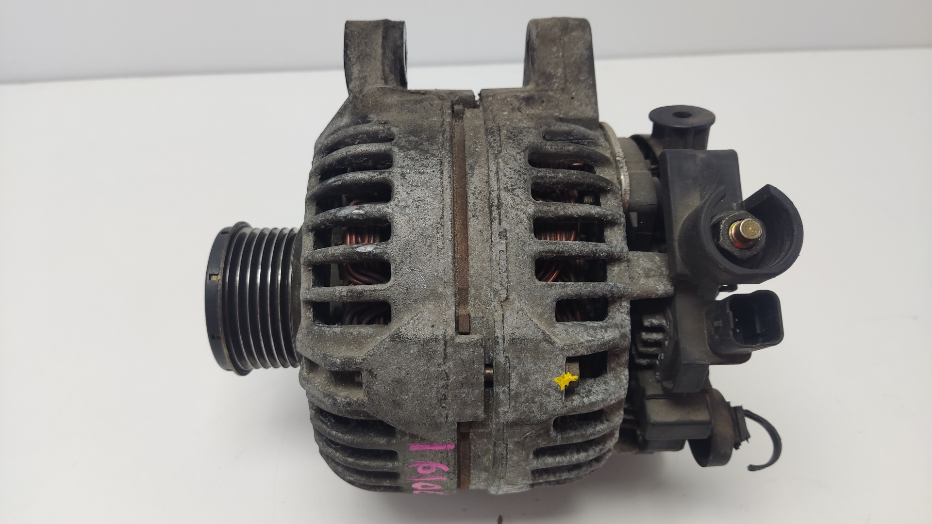 PEUGEOT C4 1 generation (2004-2011) Alternator 9646321880 21069843