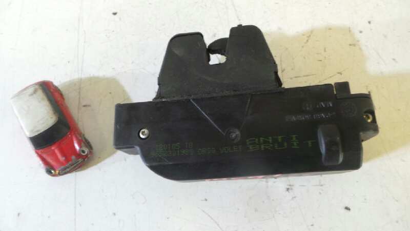 PEUGEOT C4 1 generation (2004-2011) Tailgate Boot Lock 9652301980, 3PINES 19131477