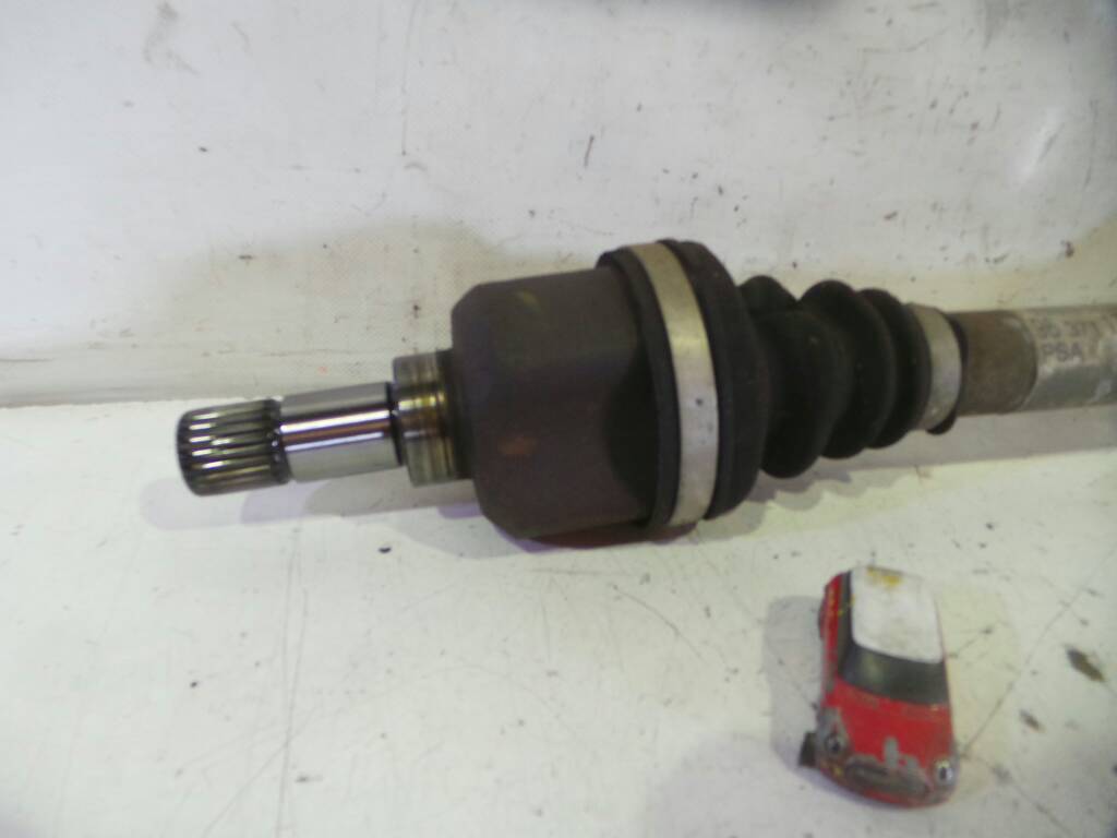 CITROËN C4 2 generation (2010-2024) Front Left Driveshaft 9637117780 19021498