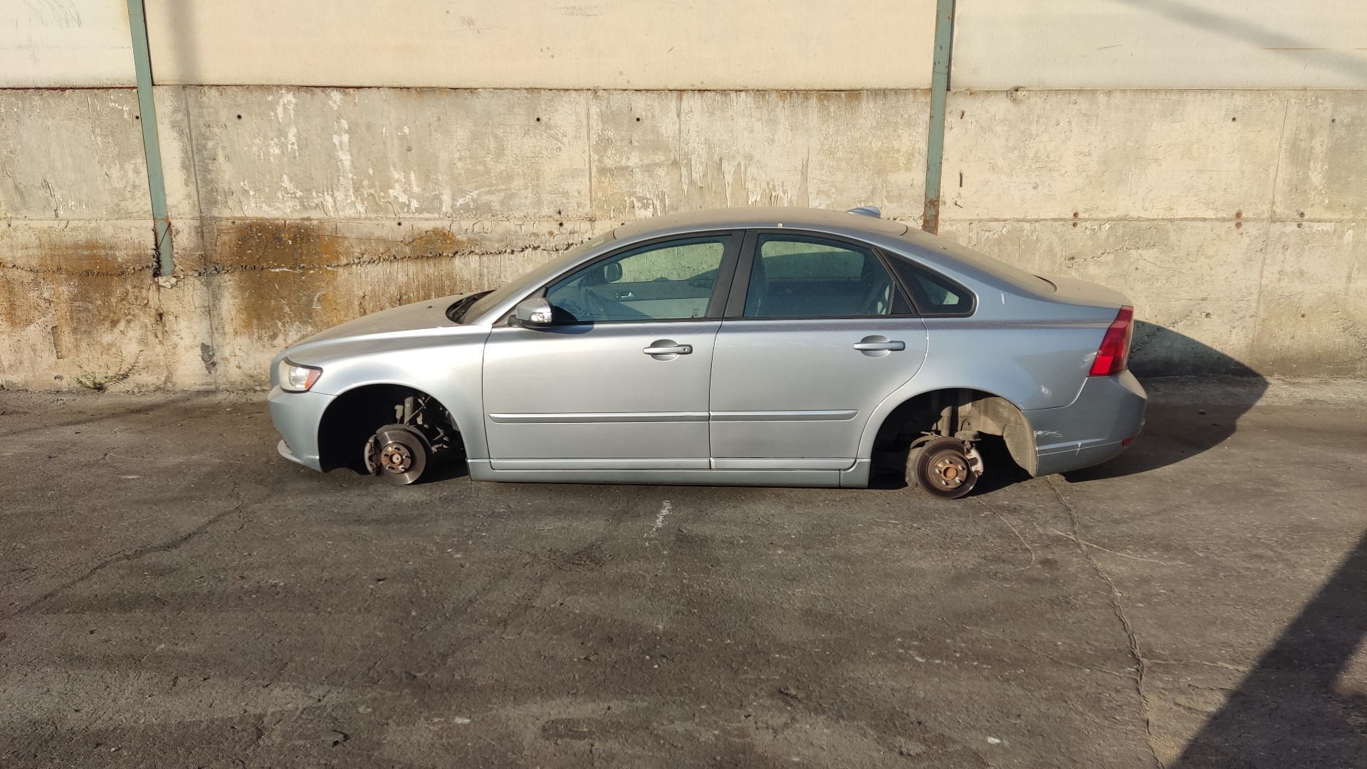 VOLVO S40 2 generation (2004-2012) Замок задней правой двери 30753674 20941908