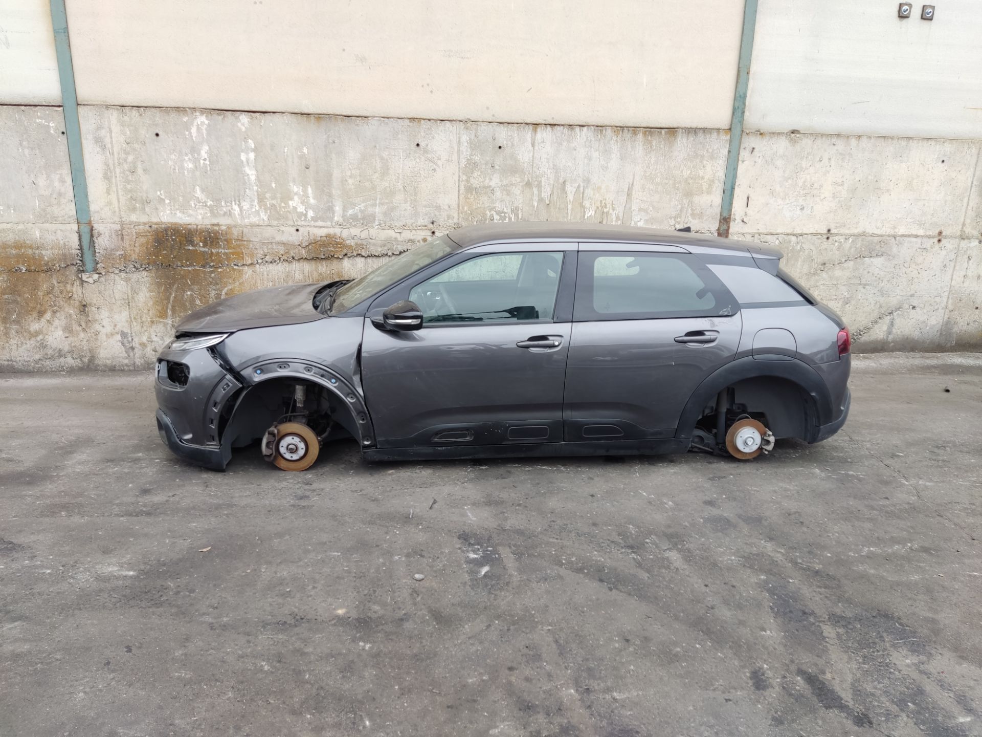 CITROËN C4 Cactus 1 generation (2014-2024) Jobb első belső sárvédő bélés 9801609380 25915912