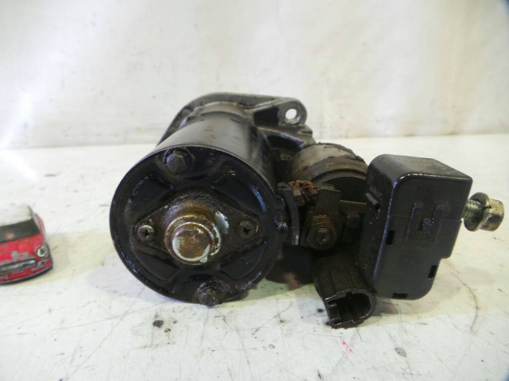 TOYOTA Yaris 2 generation (2005-2012) Starter auto 281000N010 19005953