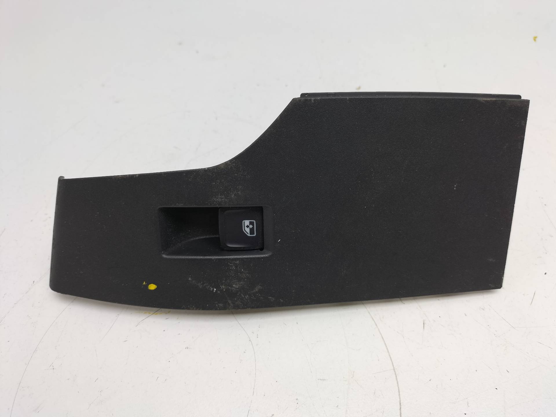 SEAT Arona 1 generation (2017-2024) Rear Right Door Window Control Switch 5G0959855P 19205981