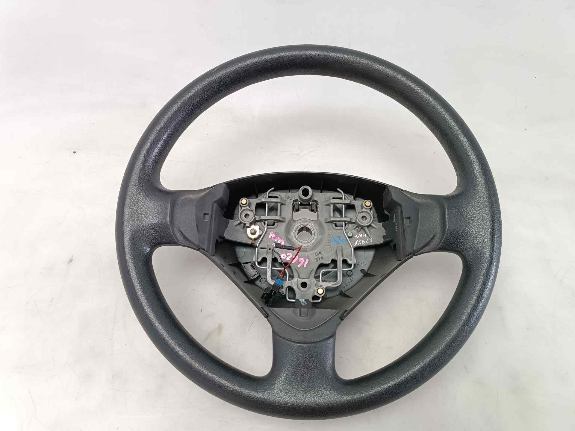 MASERATI Ghibli 3 generation (2013-2024) Steering Wheel 996666877, 996666877, 6045458 24584118