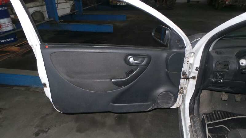 OPEL Corsa C (2000-2006) Other Interior Parts 13242079, 174367372473, 565412769 18974347