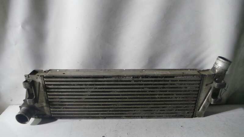 RENAULT Megane 2 generation (2002-2012) Radiateur de refroidisseur intermédiaire 8200115540A, 160130200F01, BEHR 19135975