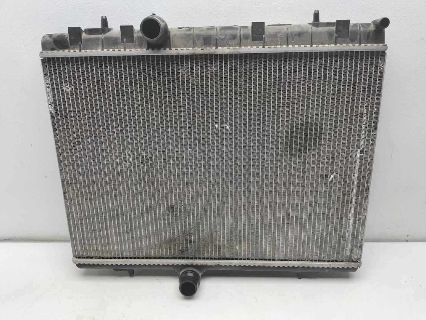 PEUGEOT 3008 1 generation (2010-2016) Охлаждающий радиатор P9800482380, M160901C, VALEO 19222146