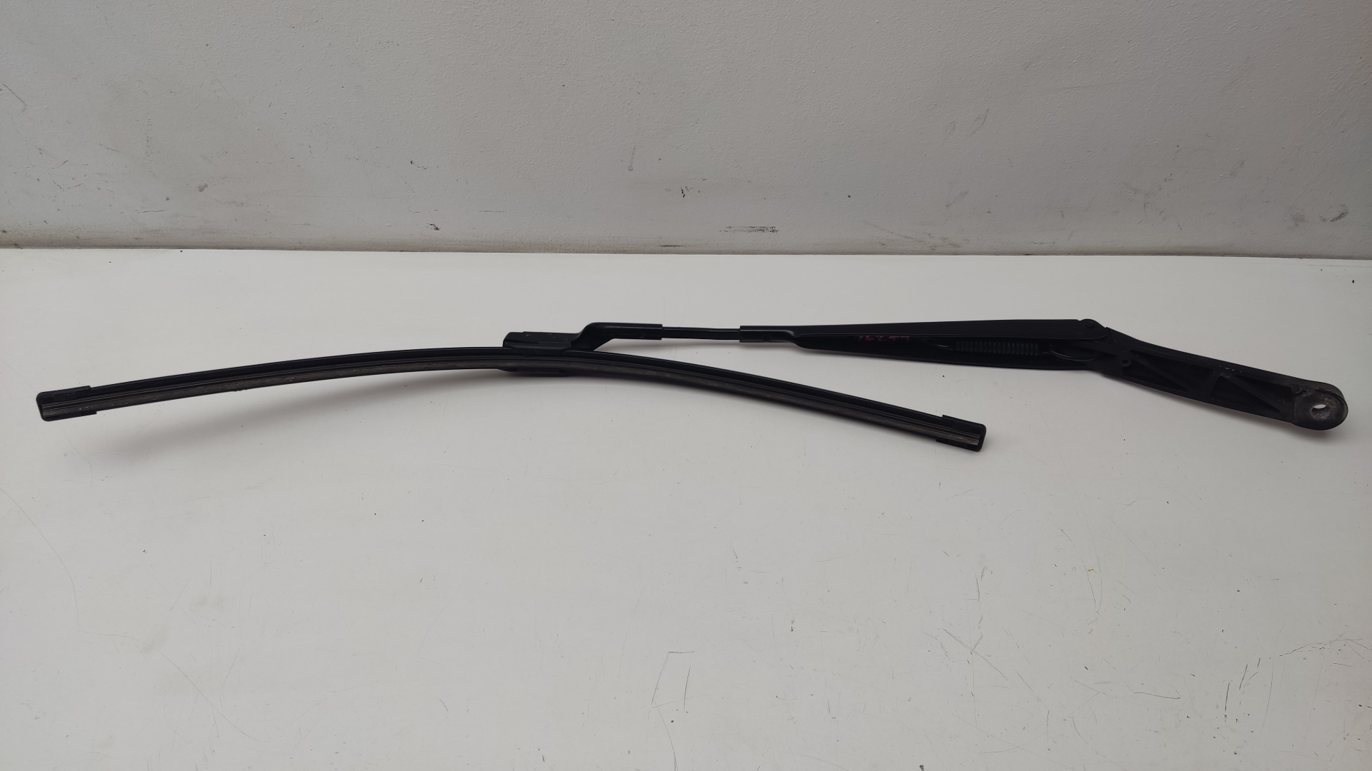 SEAT Cordoba 2 generation (1999-2009) Front Wiper Arms 6J1955409 19382478