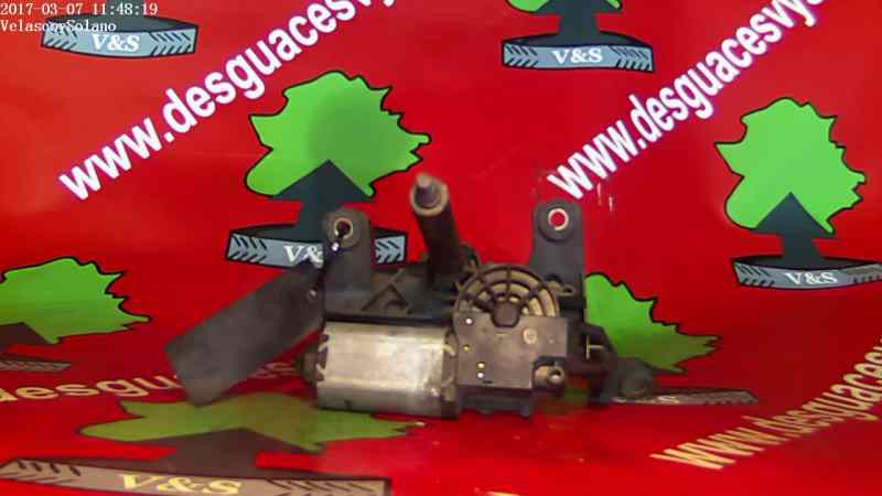 OPEL Astra H (2004-2014) Moteur d'essuie-glace de hayon 90559444, 01367222, 23000151 19034452