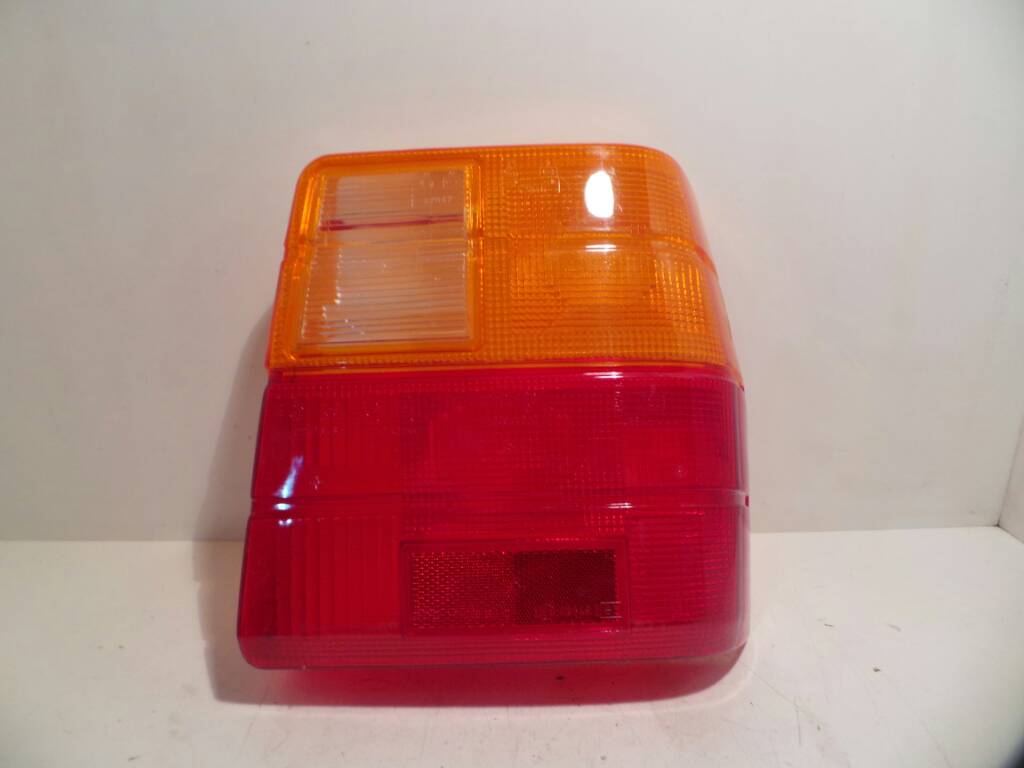 FIAT Uno 1 generation (1983-1995) Rear Right Taillight Lamp NUEVO 19147946