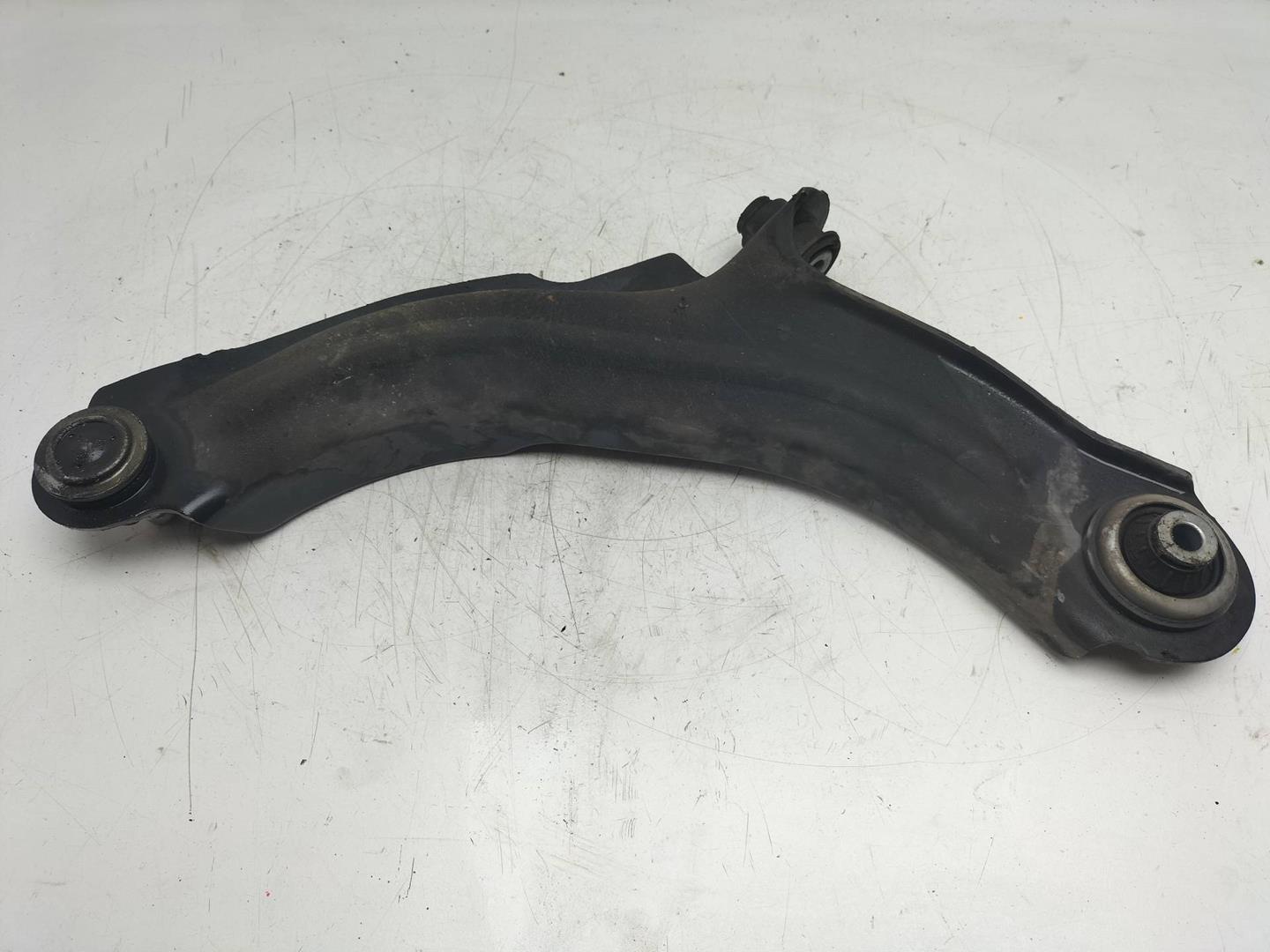 RENAULT Captur 1 generation (2013-2019) Främre höger arm 0485, 497P 19279152