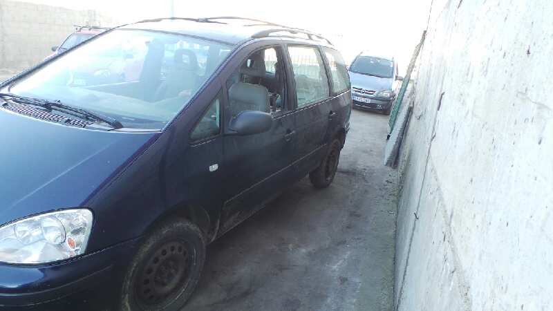 DAIHATSU Galaxy 1 generation (1995-2006) Помпа кондиціонера 7M3820803,YM2H19D629BA 19085284