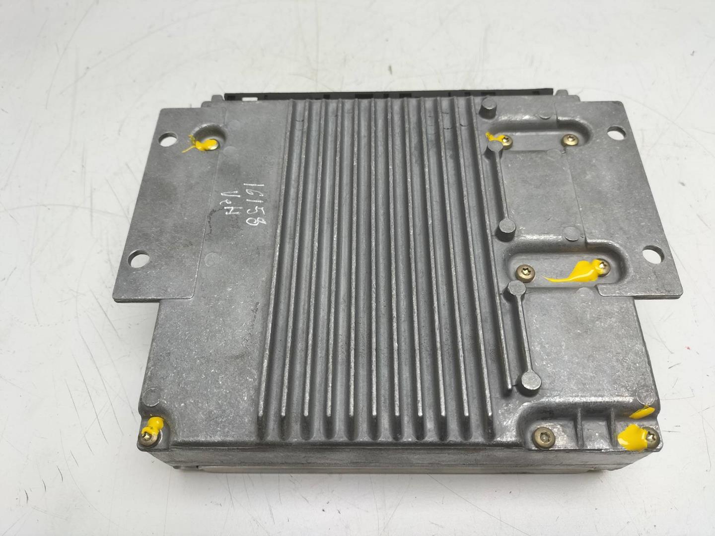 VAUXHALL M-Class W163 (1997-2005) Moottorin ohjausyksikkö ECU A0265456632,0261206300 19219712