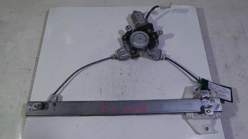 MERCEDES-BENZ Santa Fe SM (2000-2013) Bakre høyre dør vindusregulator 8340417010, ELECTRICO, 98820-17200 18973195