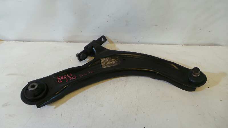 NISSAN X-Trail T31 (2007-2014) Front Right Arm 19092149
