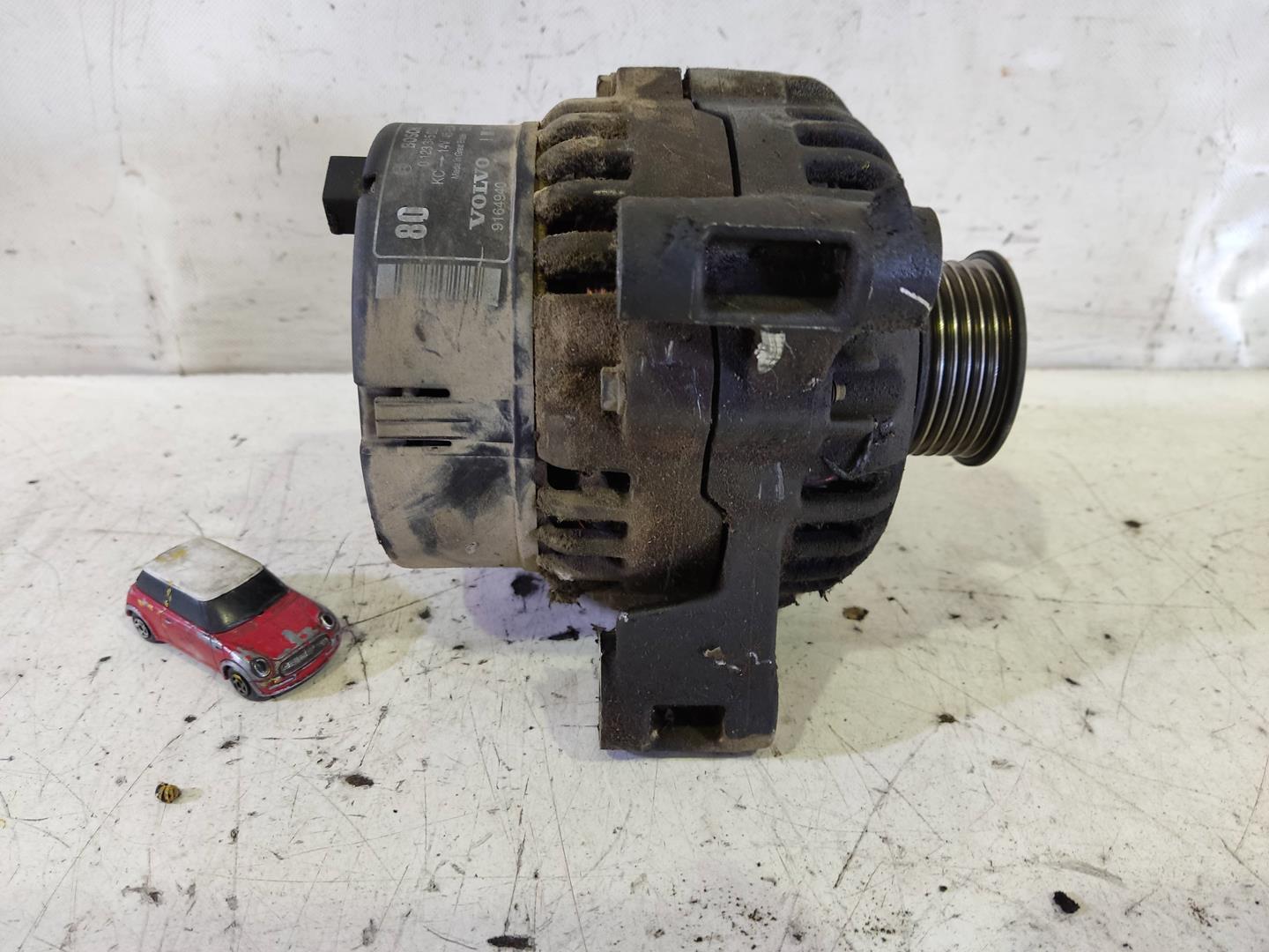 VOLVO V40 1 generation (1996-2004) Alternator 9164940 19156652