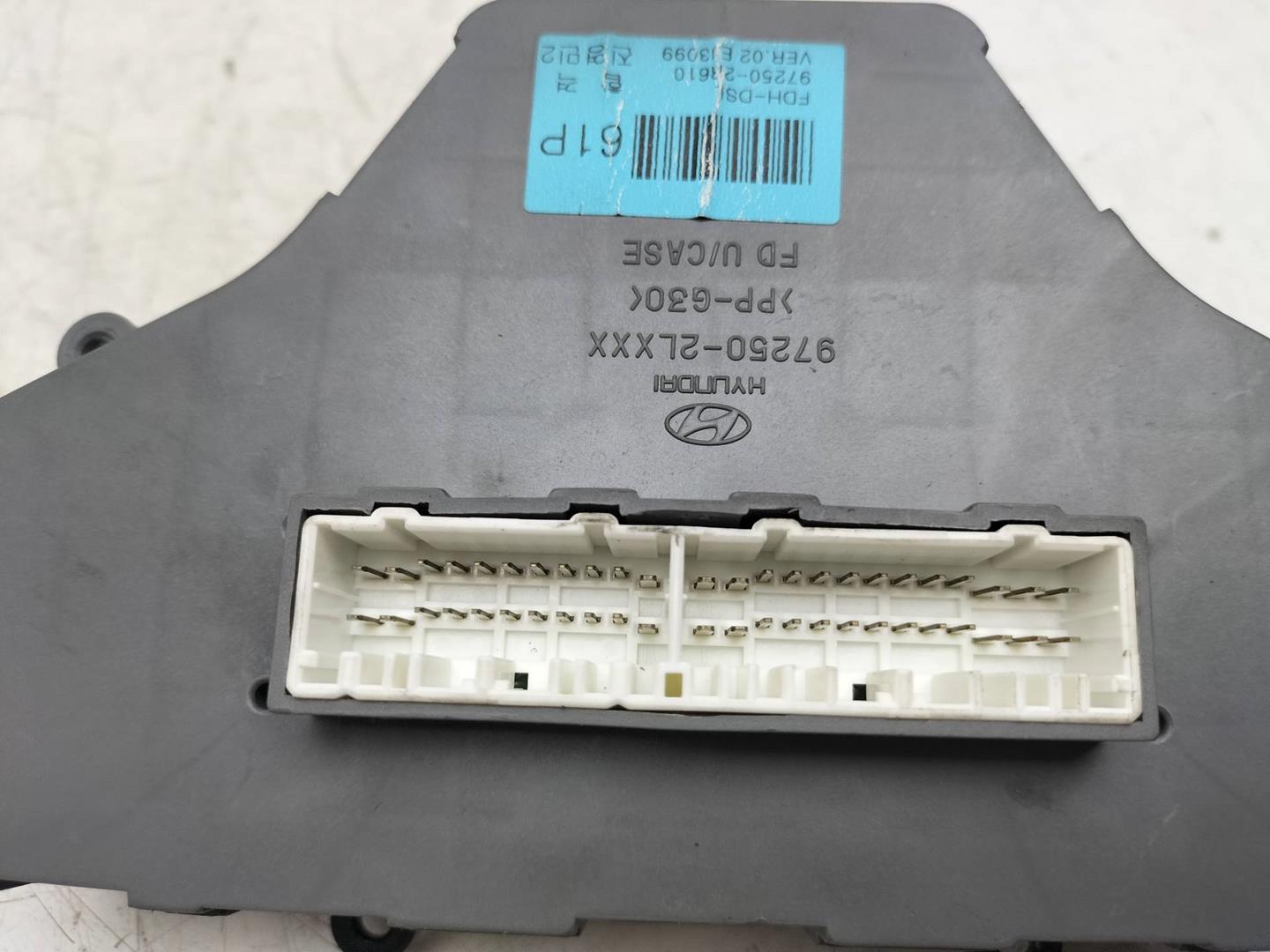 HYUNDAI i30 GD (2 generation) (2012-2017) Climate  Control Unit 972502R610 19278820