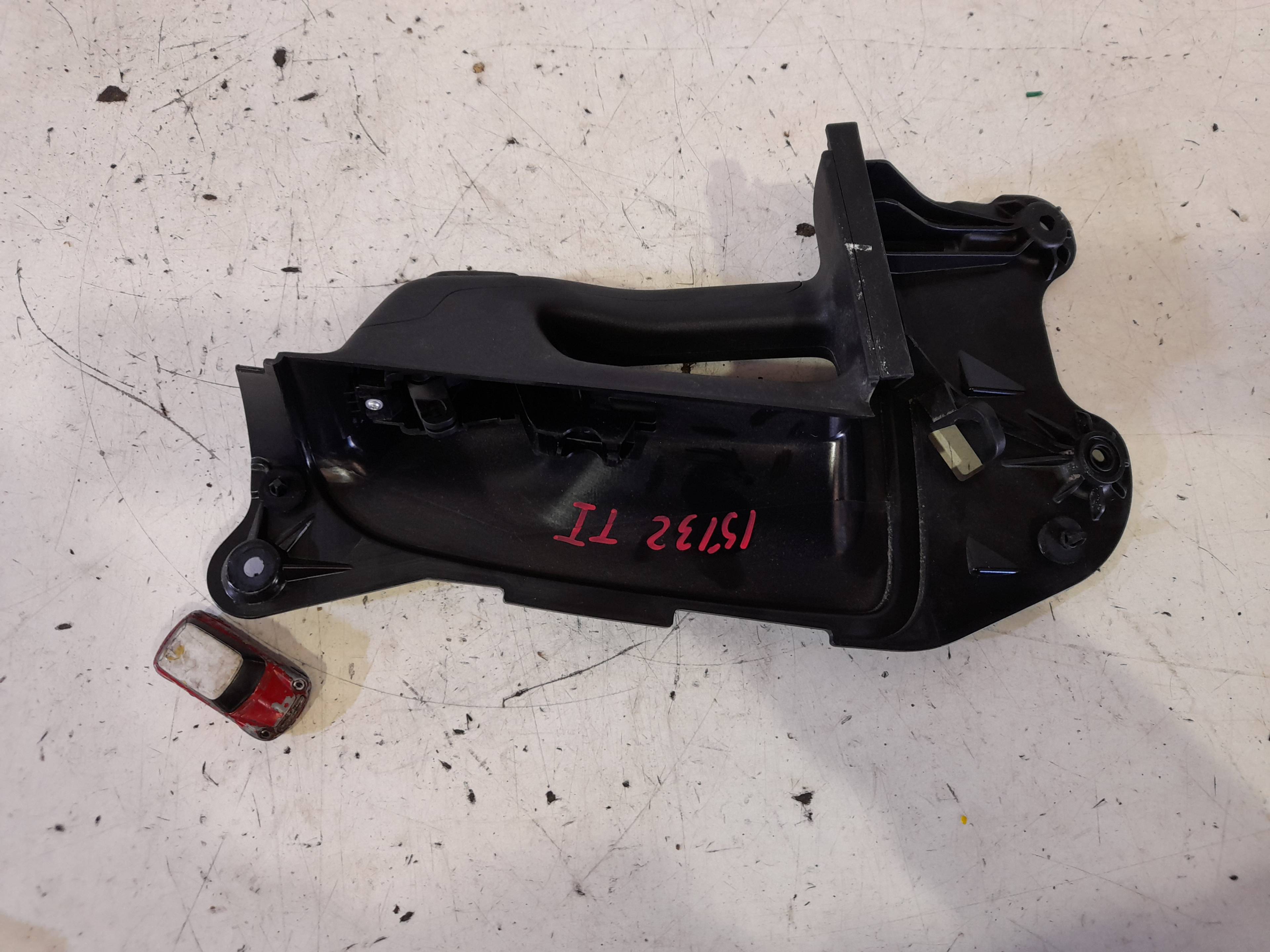 FORD B-MAX 1 generation (2012-2018) Left Rear Internal Opening Handle 19028723