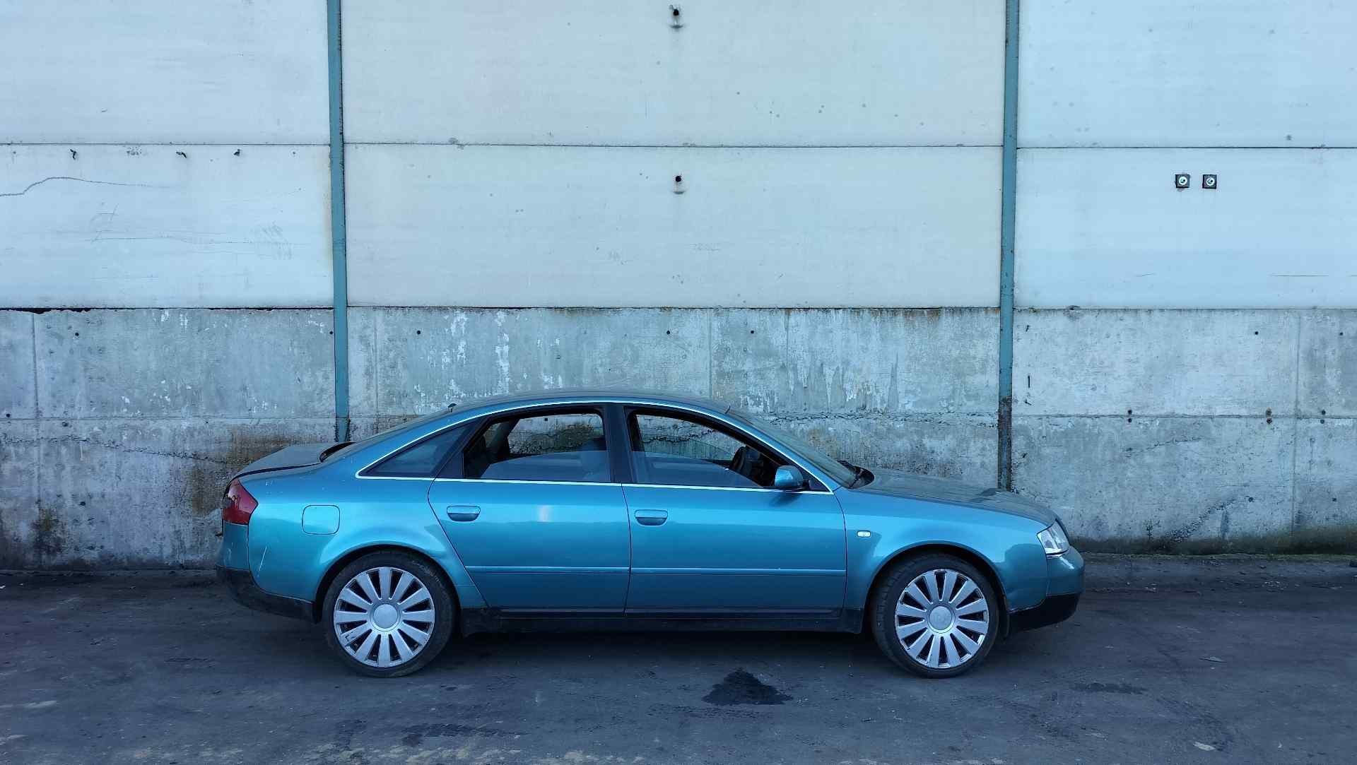 AUDI A6 C5/4B (1997-2004) Front Høyre Frontlykt 15381400, 15381400, 279402 24584285