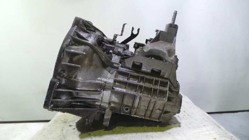 PEUGEOT Focus 1 generation (1998-2010) Gearbox 2S4R7002PA 19137876