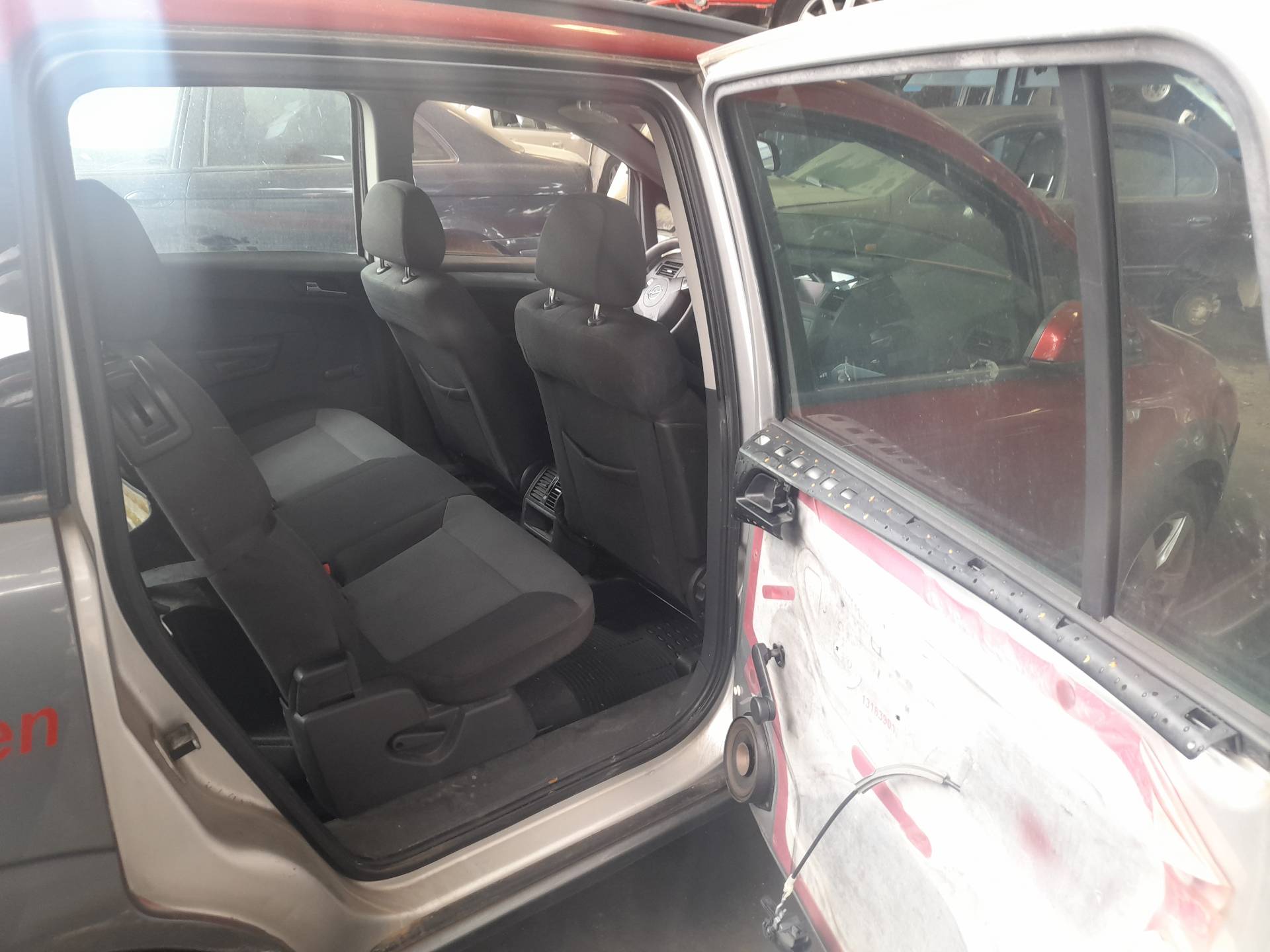 OPEL Zafira B (2005-2010) Arborele de antrenare stânga față 24462251 19182570