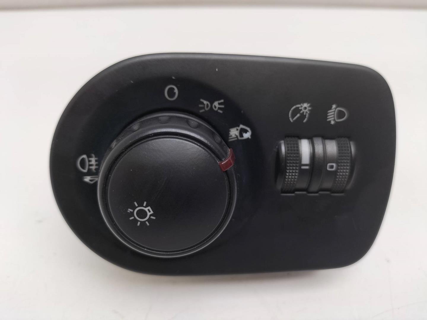 CHEVROLET Leon 2 generation (2005-2012) Headlight Switch Control Unit 1P1941431F 19199556